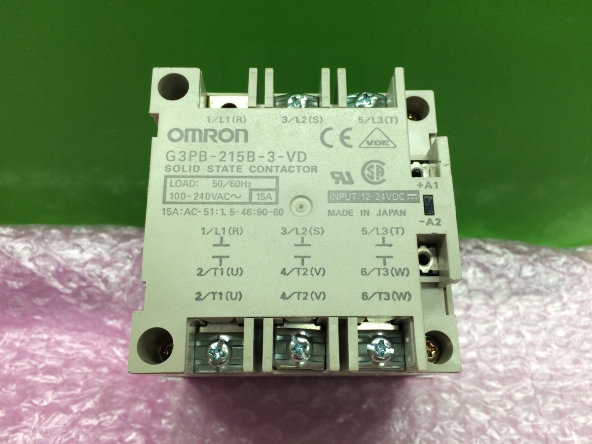 OMRON G3PB-215B-3-VD 三相ヒータ用ソリッドステート・コンタクタート・コンタクタ_画像1