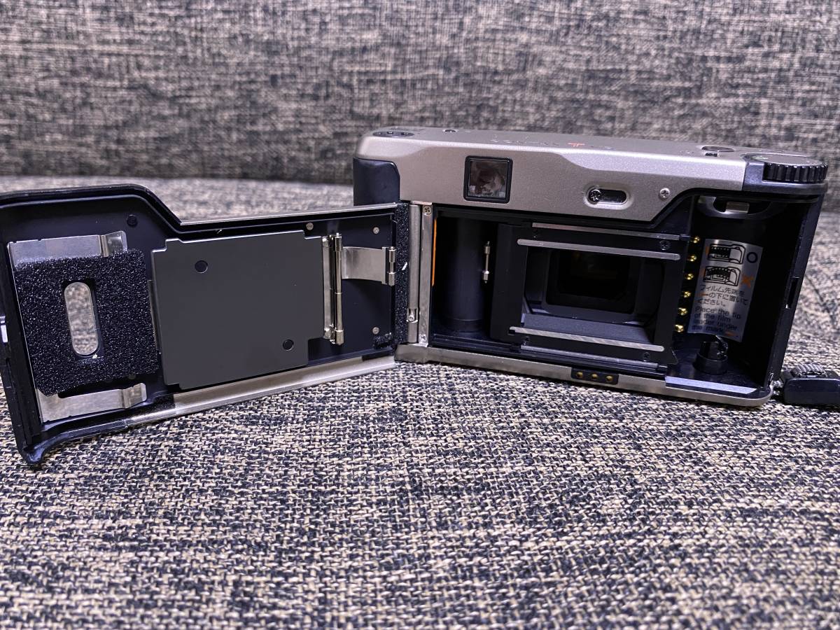 CONTAX TVS 高級コンパクトカメラ/フィルムカメラ コンタックス Vario