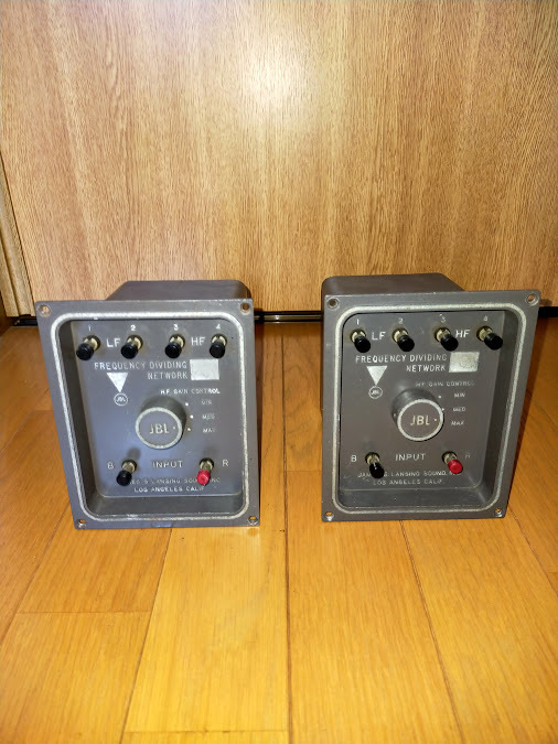 JBL 3110 ネットワーク ペア オーディオ機器 JBL 3110 ネットワーク ペア オーディオ機器