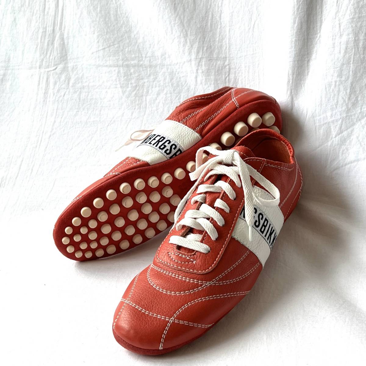 ボトムスス単品 DIRK BIKKEMBERGS 男性用 革靴 未使用 | metodoicm.com.br