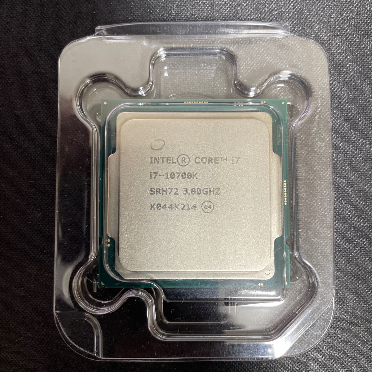 お見舞い INTEL CPU BX8070110700K Core i7-10700K プロセッサー 3.80