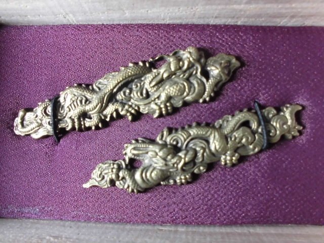 高級素材使用ブランド 骨董天国日本刀目貫（４２・龍大） 鍔、刀装具
