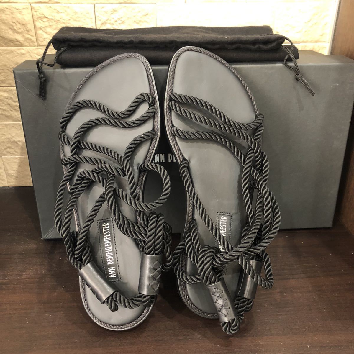 新品未使用 アンドゥムルメステール ANN DEMEULEMEESTER サンダル