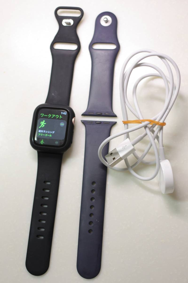 22050円 売れ筋新商品 Apple Watch Series 4 GPSモデル 40mm