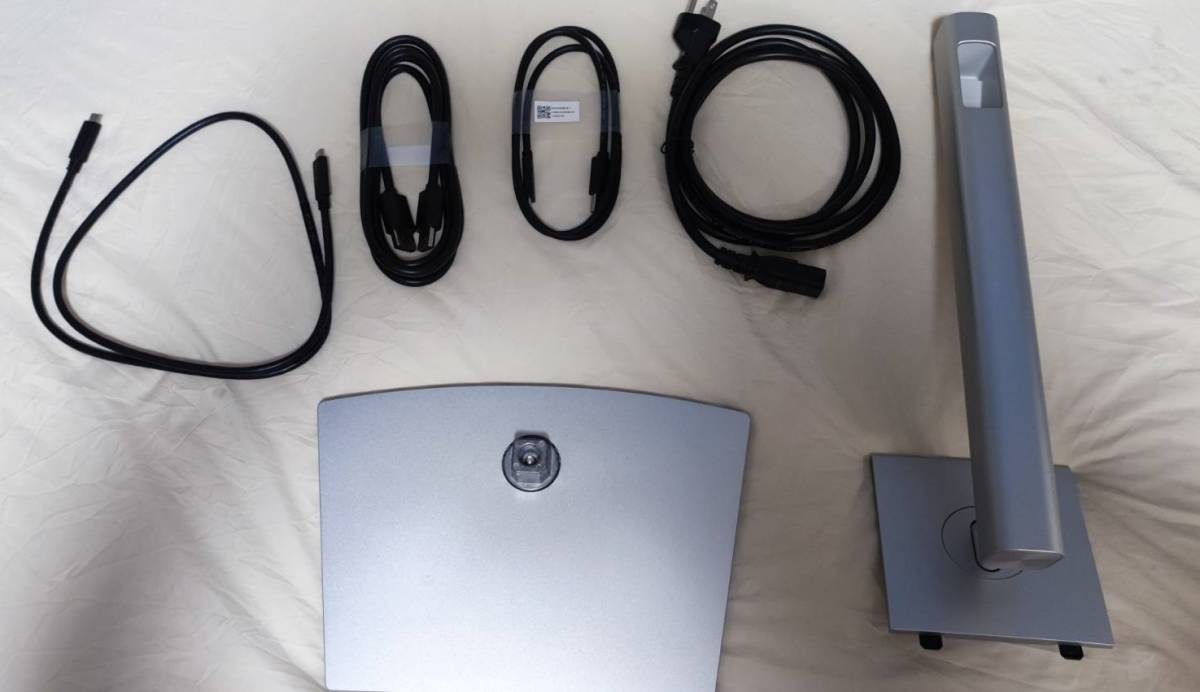 Dell U2722DE 27インチ USB-C HUB モニタ 美品 | www.norterminal.no
