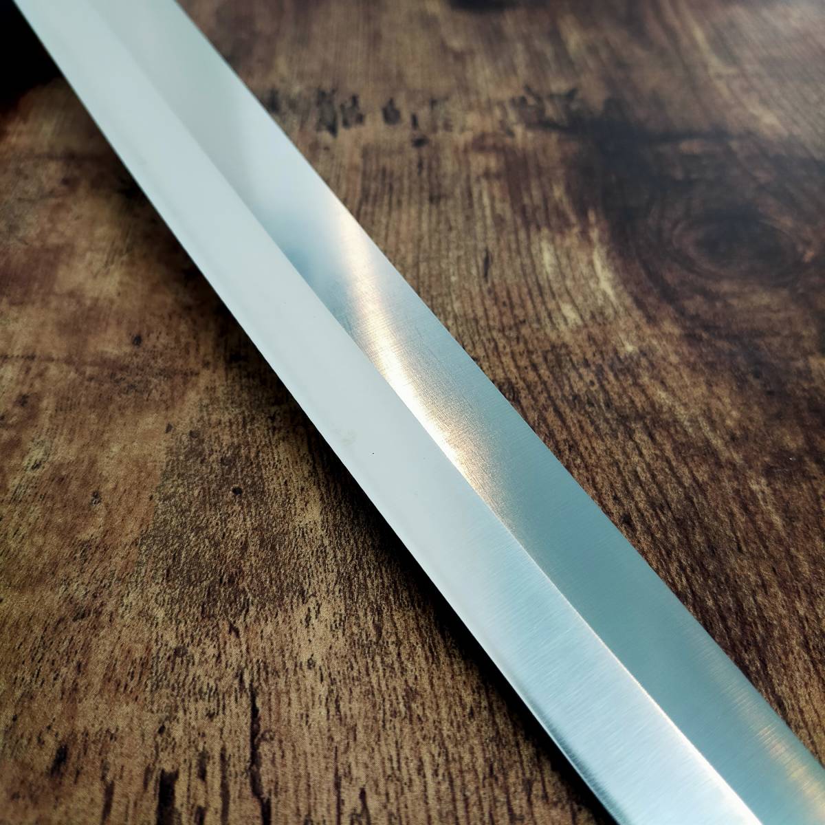 ヤフオク! - 木製鞘付ステン本焼V金10号先丸柳刃包丁270mm 高