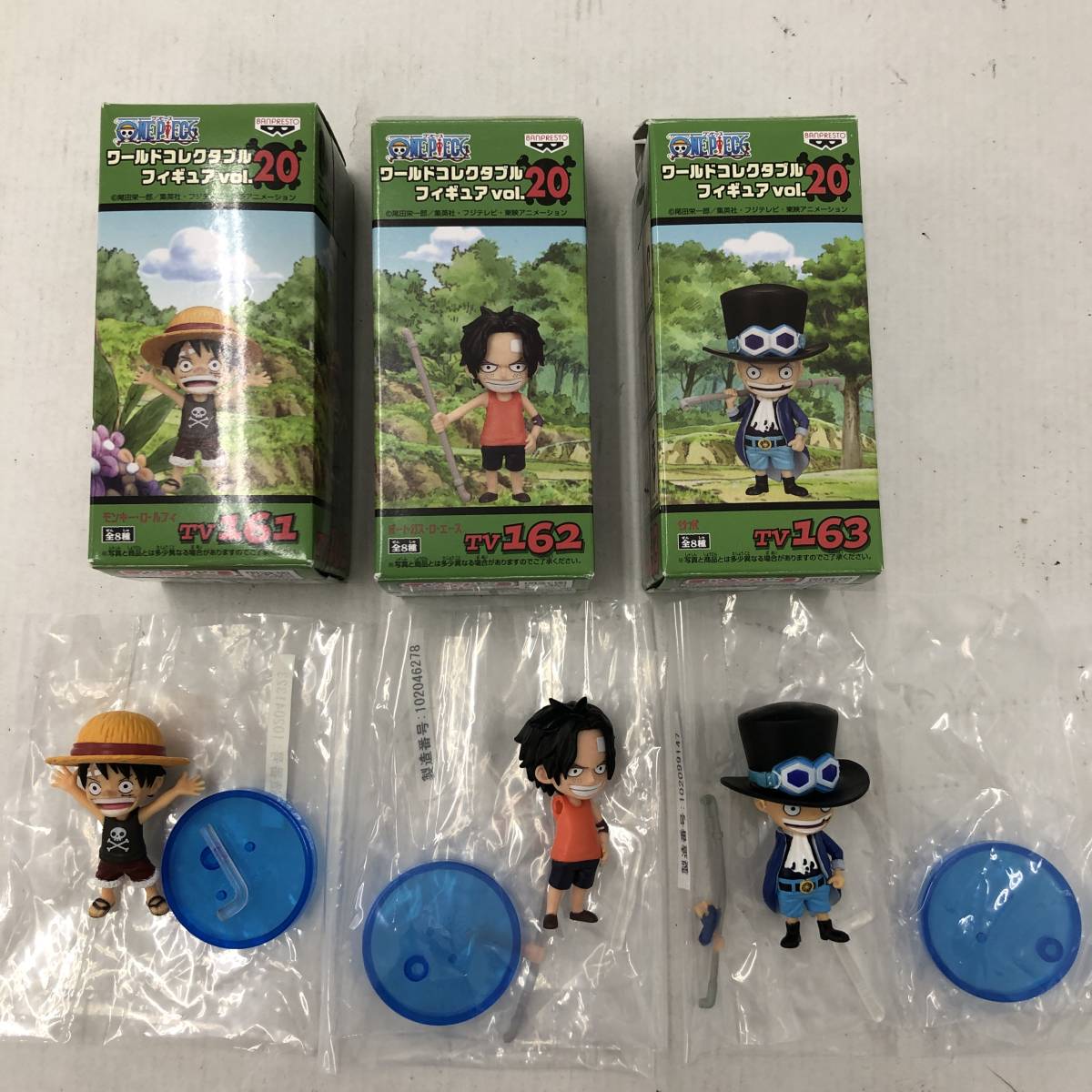 ONE PIECE ワンピース ワールドコレクタブルフィギュア ８点まとめ売り