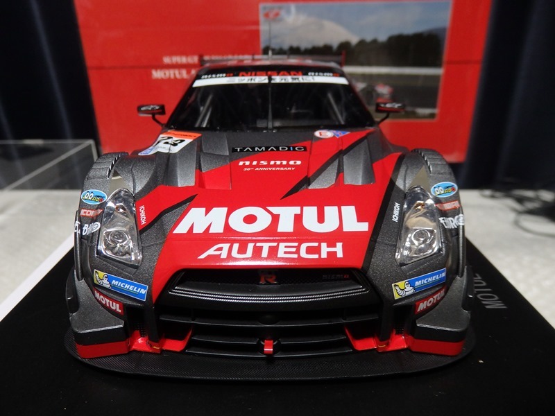 2台 EBBRO 1/18 MOTUL AUTECH GT-R SUPER GT500 2014 Rd 2 Fuji 2台 EBBRO 1/18 MOTUL AUTECH GT-R SUPER GT500 2014 Rd 2 Fuji