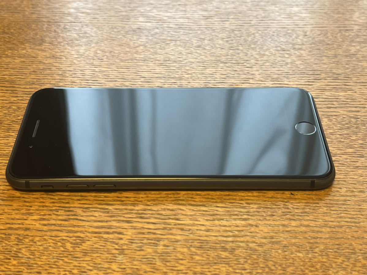 絶賛商品 iPhone 8 本体 64GB SIMフリー 黒 スマホ/家電/カメラ | bca