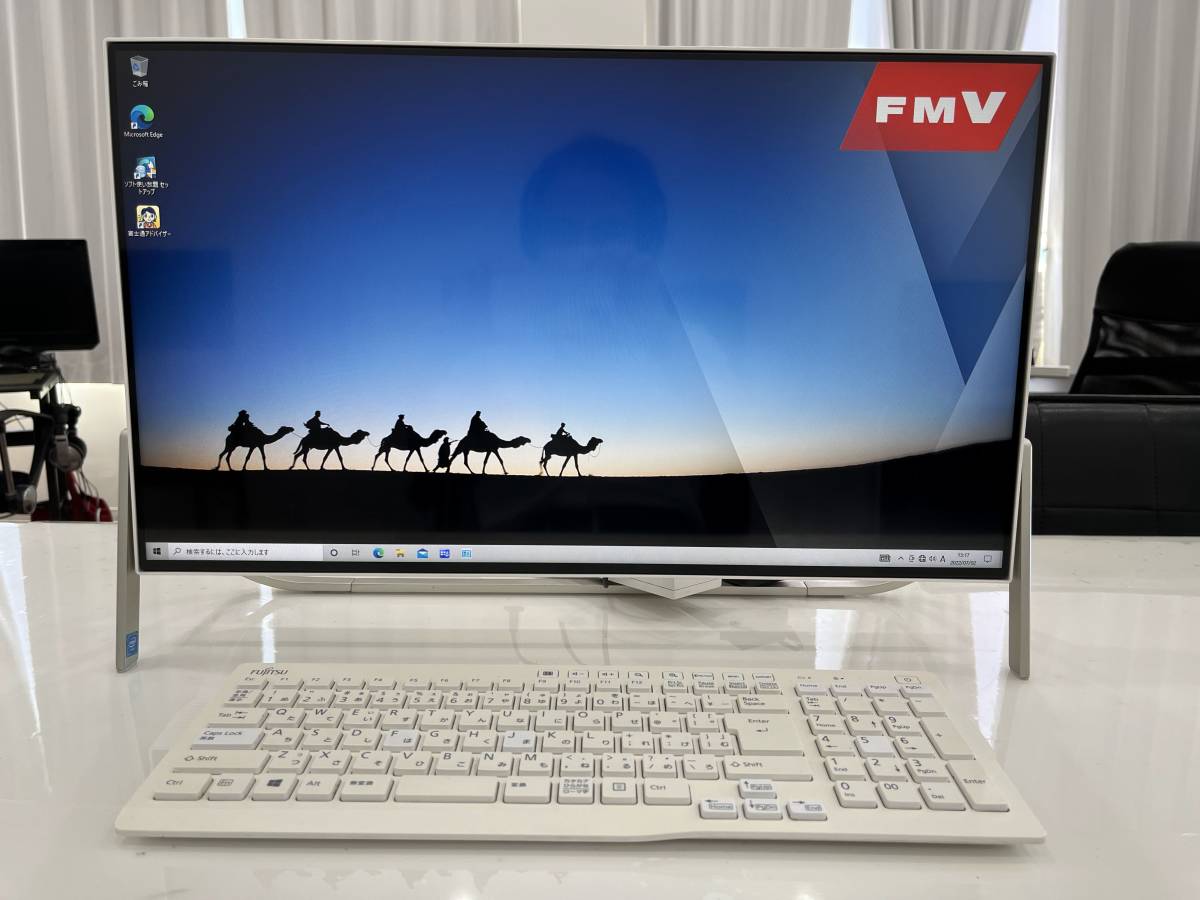 デスクトップ型PC 富士通 デスクトップ一体型PC FMVF52B2W