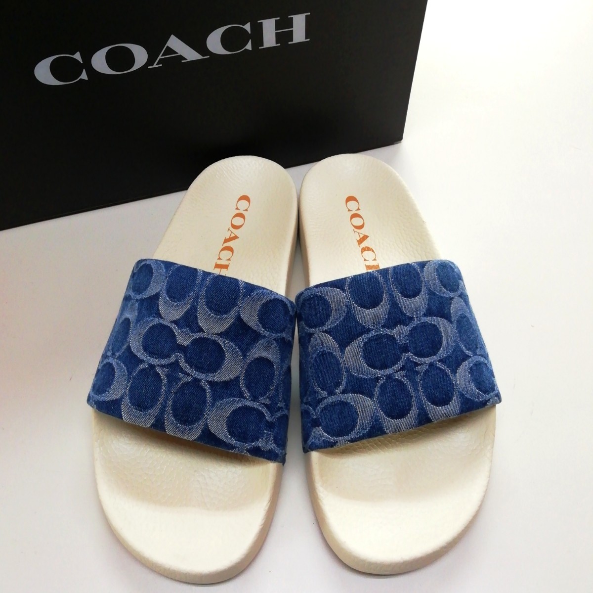 【COACH★CA328】コーチ 新作!! 百貨店商品♪ サンダルシューズ シグネチャー 定価17,600円 新品 サイズ選択可！