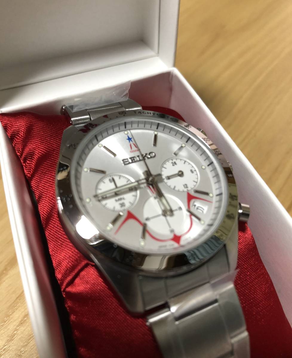 新品未使用品☆シンウルトラマン seiko セイコー 限定品 腕時計 smk