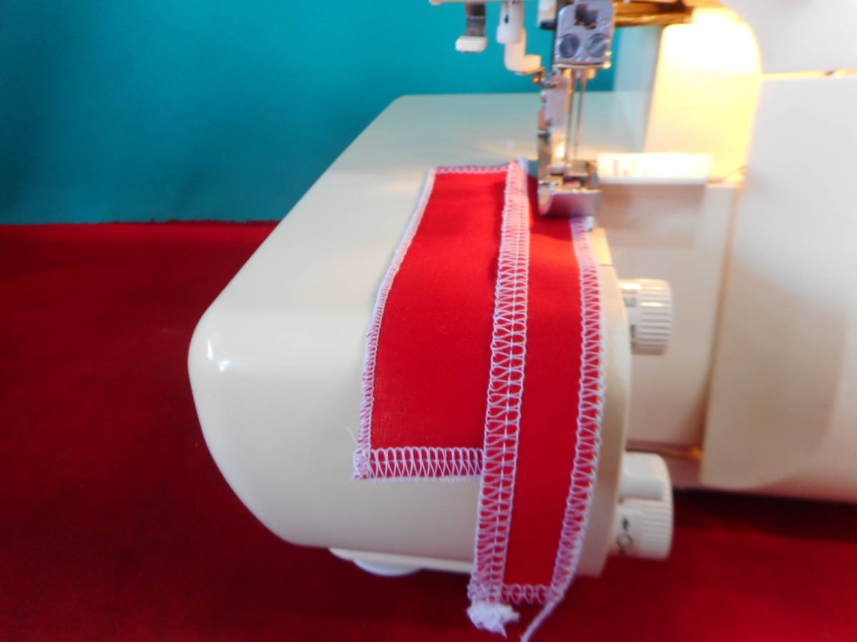 ベビーロック　衣縫人　日本製　２本針４本糸ロック（ペダル付き）エアースルーシステム　美品　静音　丈夫_画像2