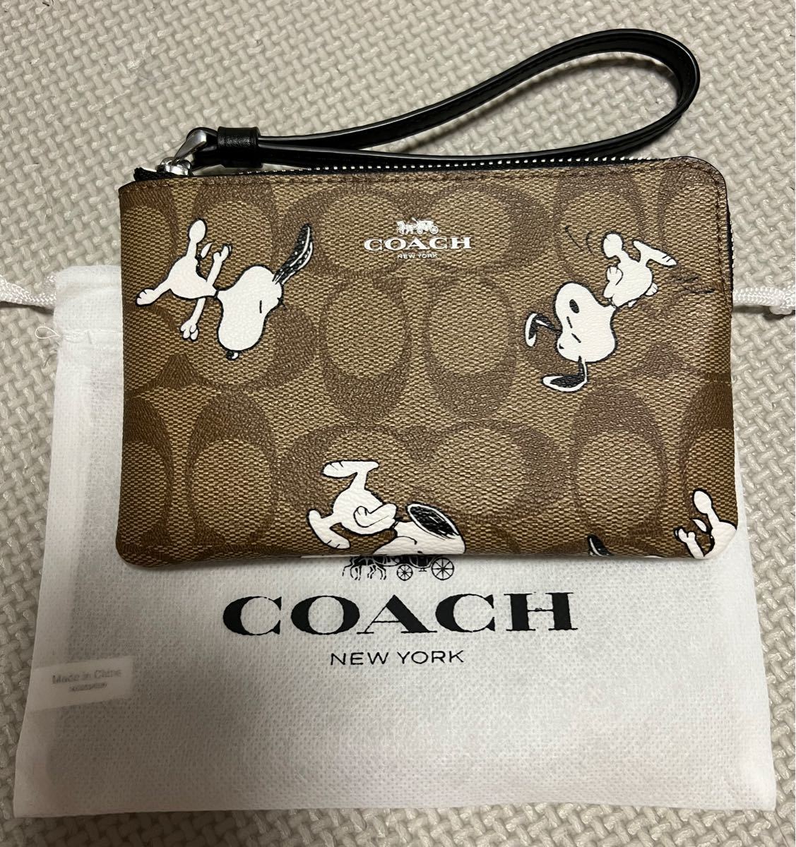 あす楽対応】 COACH✖️SNOOPY リストレット コーチ ポーチ レディース
