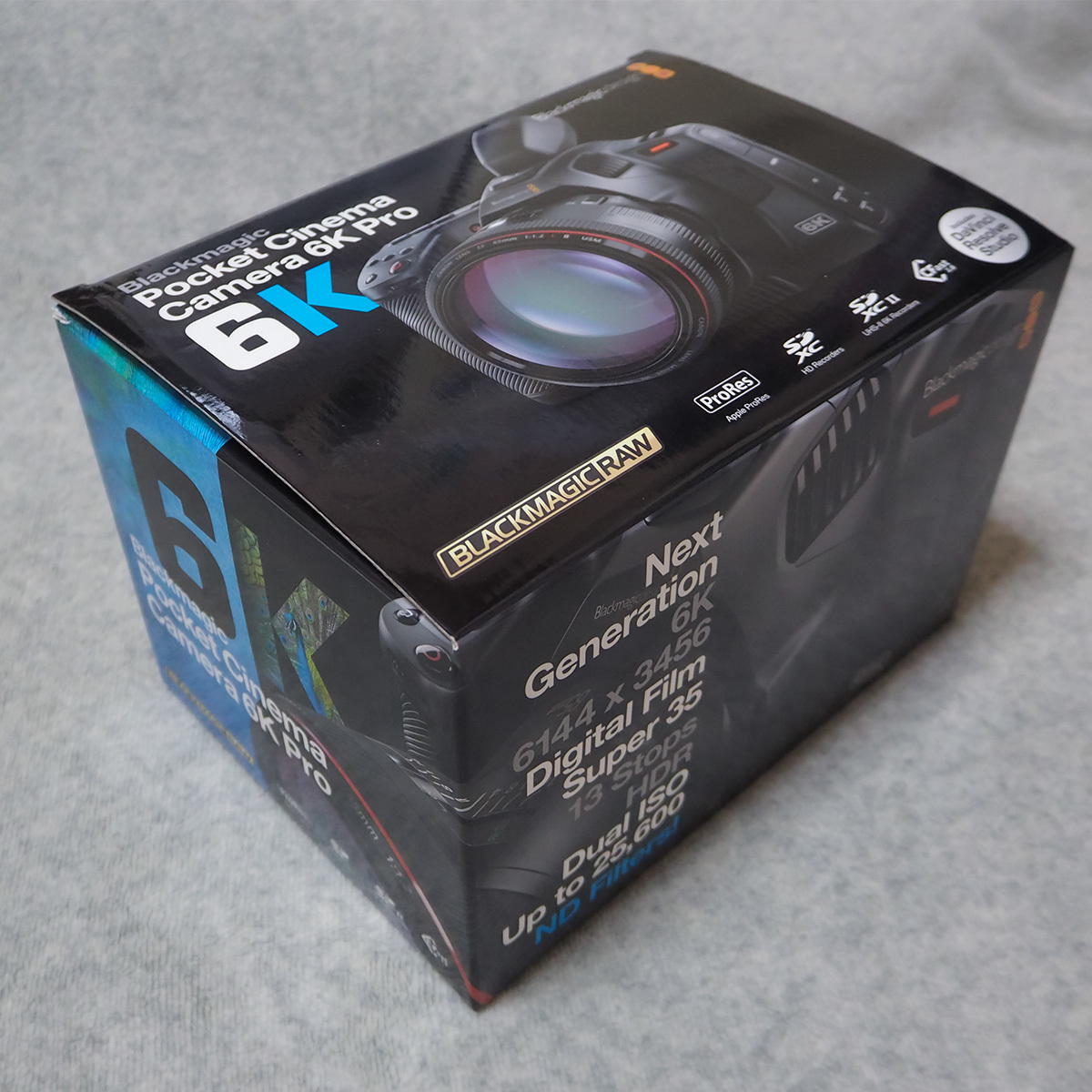 BMPCC 6K Pro ブラックマジック ポケット シネマカメラ Blackmagic Design Pocket Cinema Camera 6K Pro 本体 と おまけで SmallRig