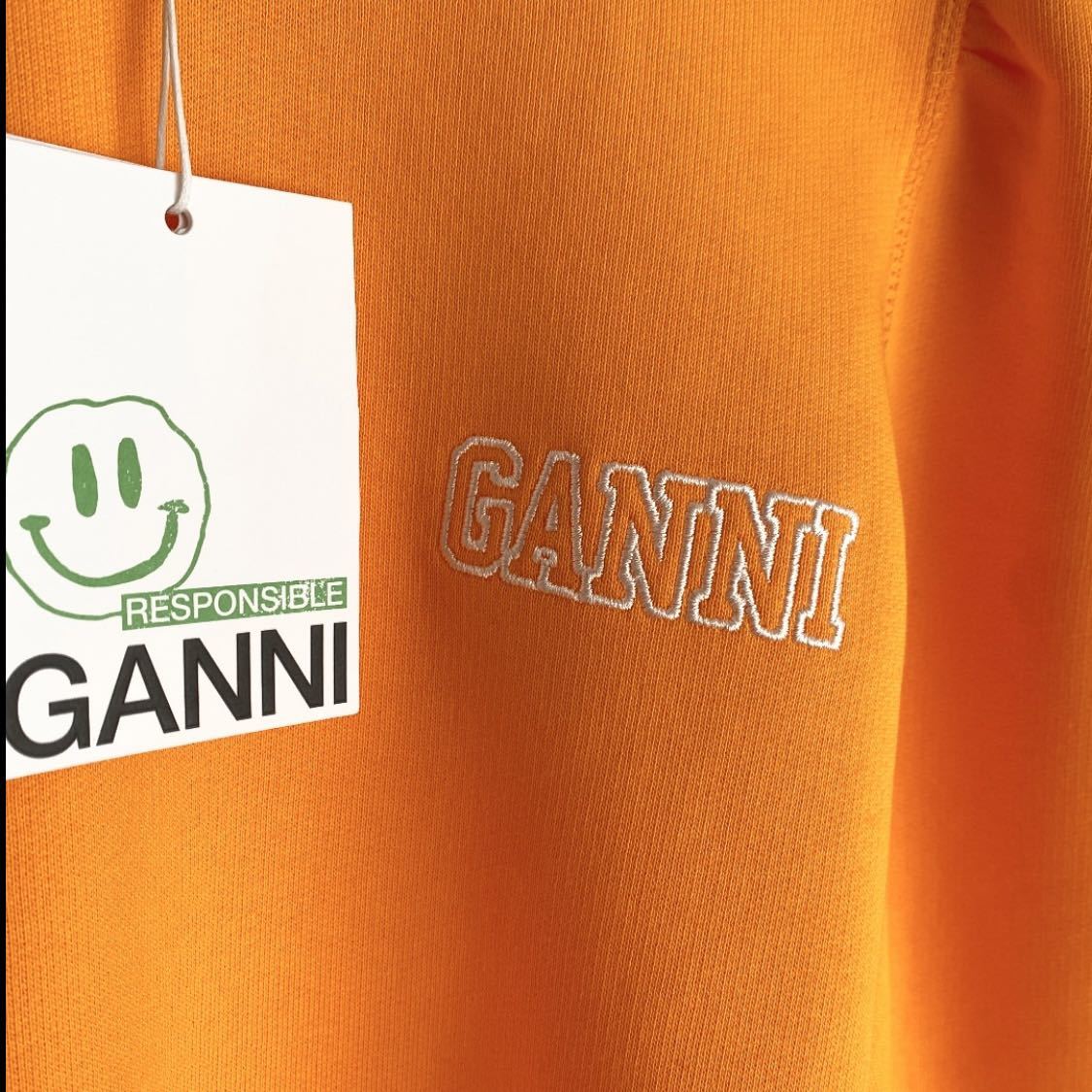 GANNI ガニー ロゴ入り デザインスウェット トレーナー オレンジ M