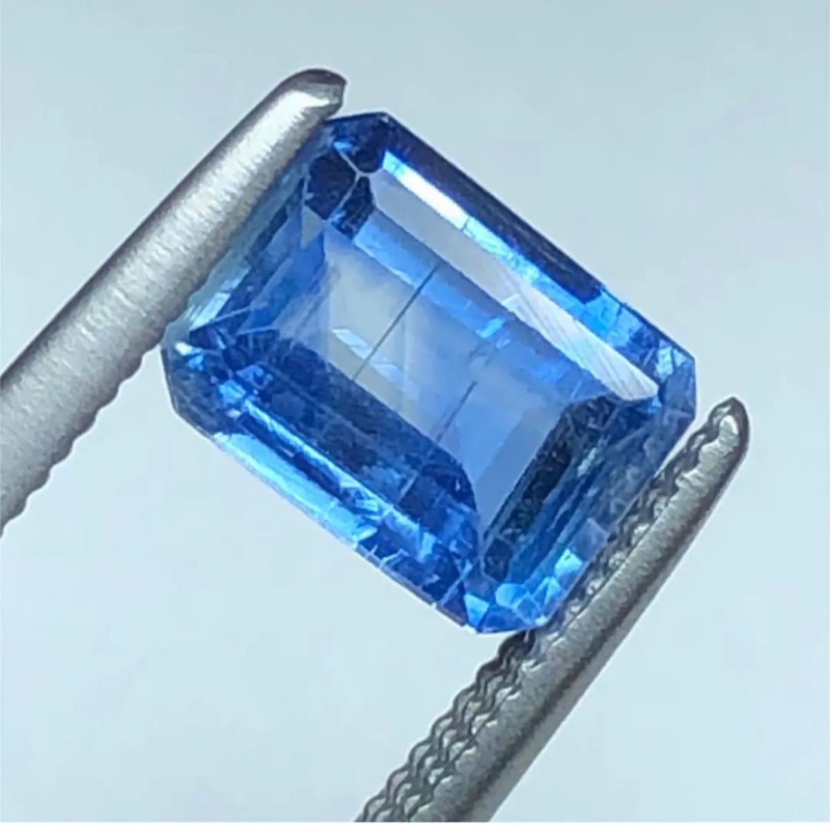 カイヤナイト 1.73ct 宝石 ルース スリランカ グリニッシュブルー
