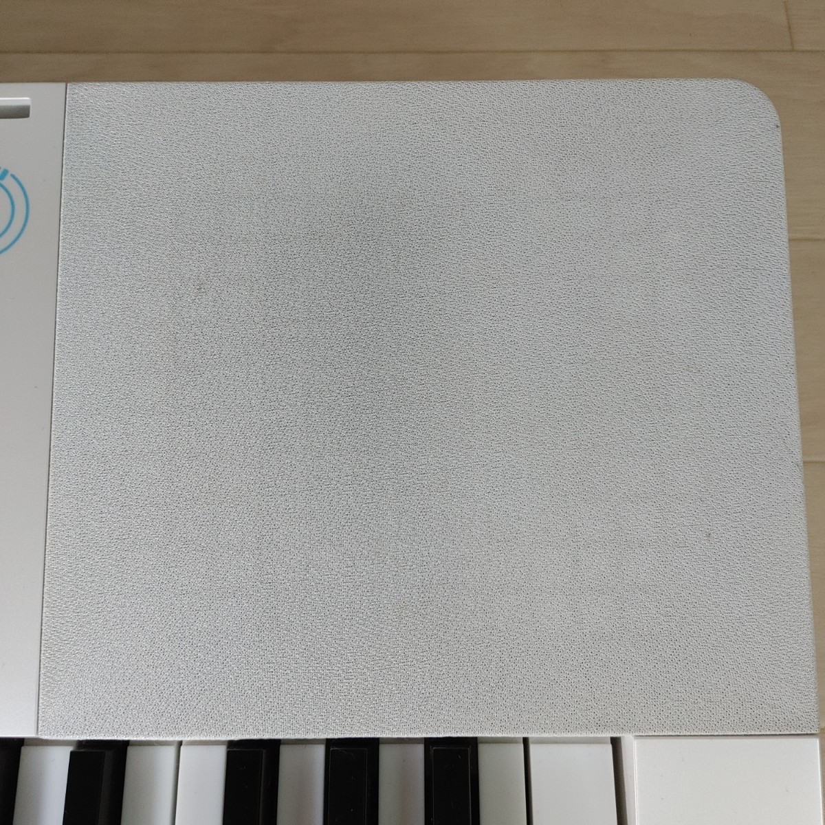 CASIO 光ナビゲーションキーボード LK-223 61鍵盤 電子キーボード