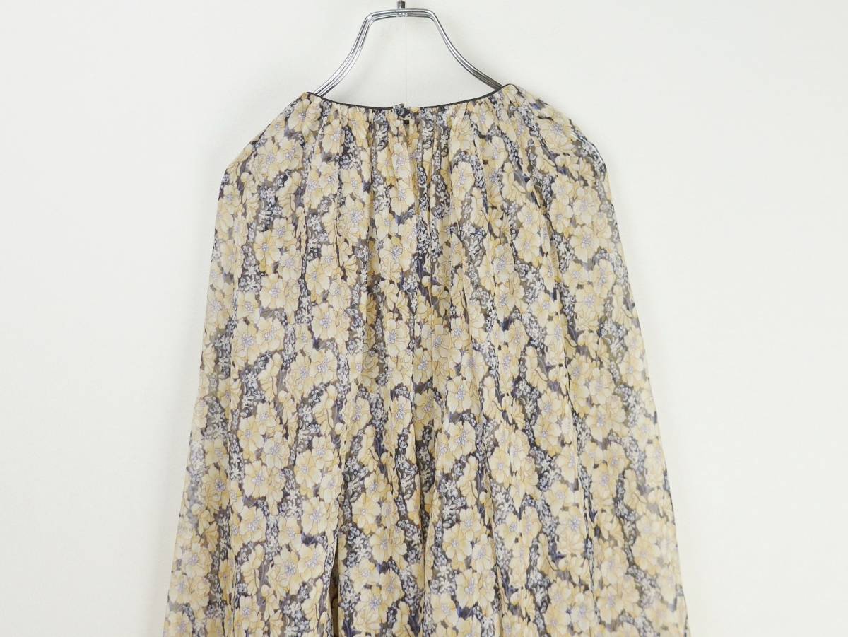 Drawer ドゥロワー 今季22AW シルクシフォン フラワープリントブラウス