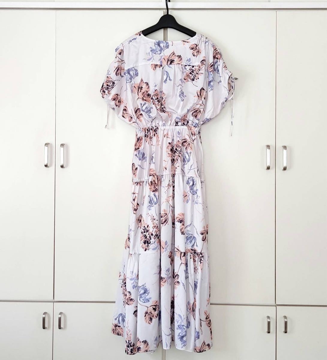 新品 her lip to Full Of Love フラワー ワンピース 花柄 新品 her lip to Full Of Love フラワー ワンピース 花柄