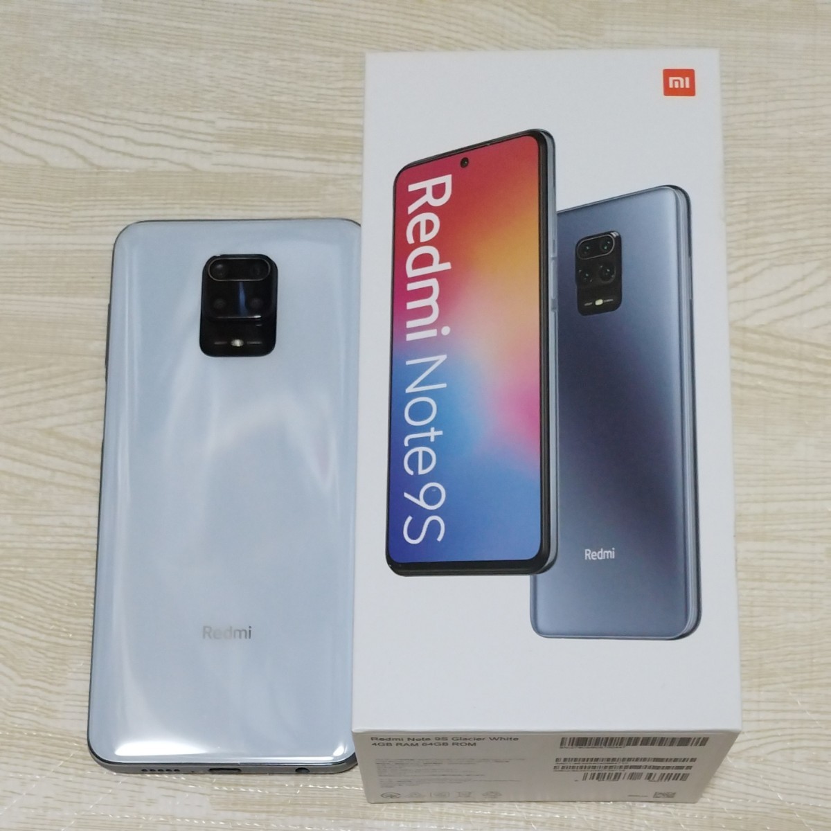 Redmi Note 9S 6.67インチ メモリー4GB ストレージ64GB グレイシャー