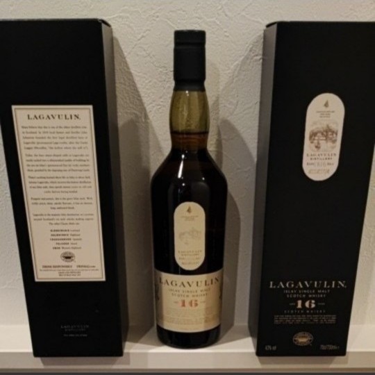 PayPayフリマ|ラガヴーリン16年 700ml 4本