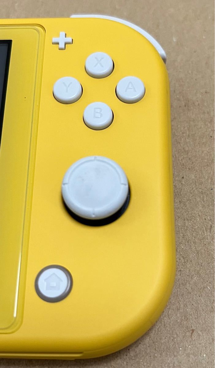 Nintendo Switch NINTENDO SWITCH LITE イエ…