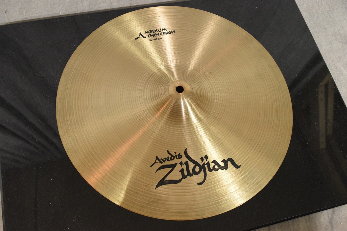 A ZILDJIAN ジルジャン シンバル Medium Thin Crash 16インチ