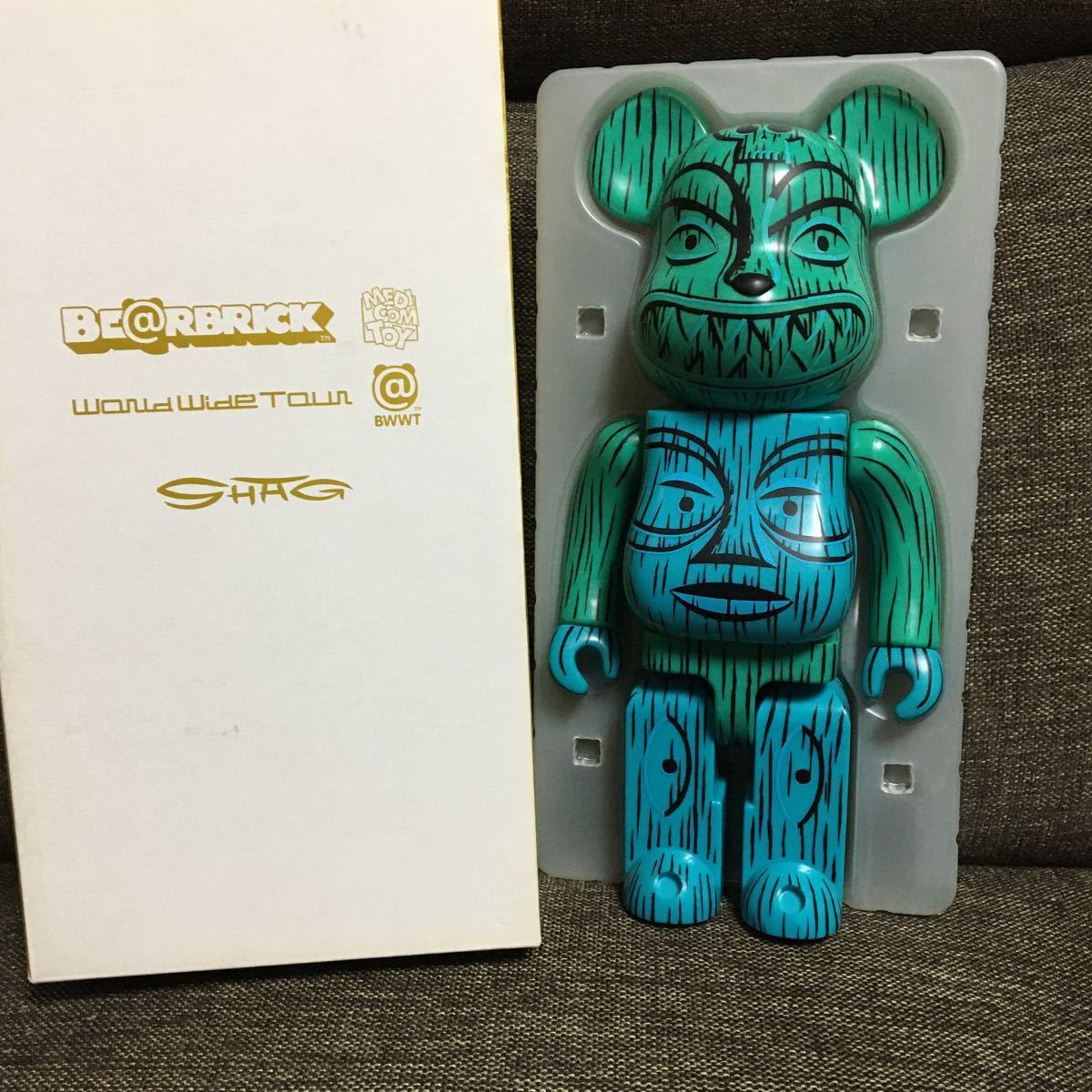 【激レア】BE@RBRICK ベアブリック 400% フィギュア メディコム・トイ WORLD WIDE TOUR