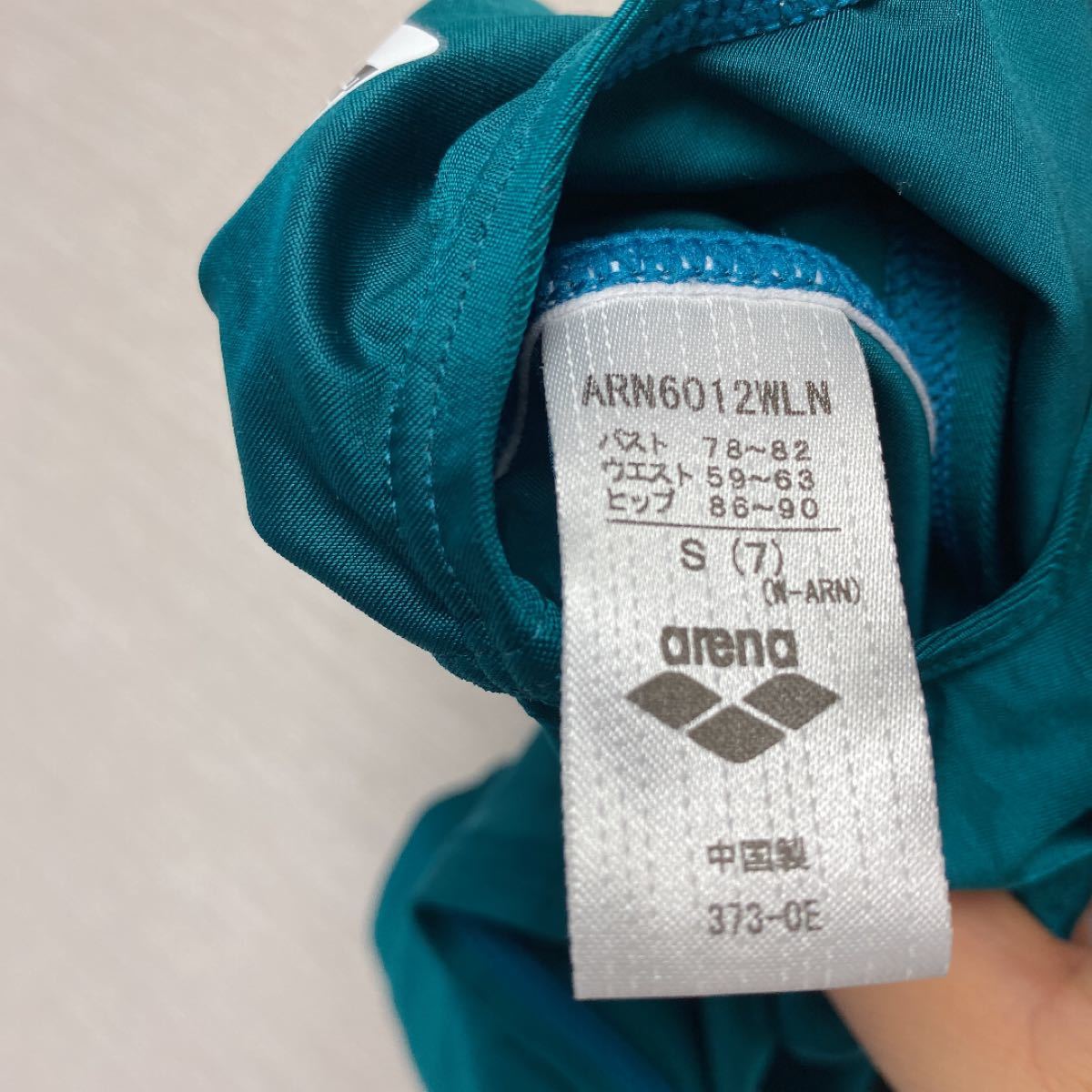 アリーナarena 競泳水着 nux-f Fina 承認 Sサイズ 未使用 タグ アリーナarena 競泳水着 nux-f Fina 承認 Sサイズ 未使用 タグ