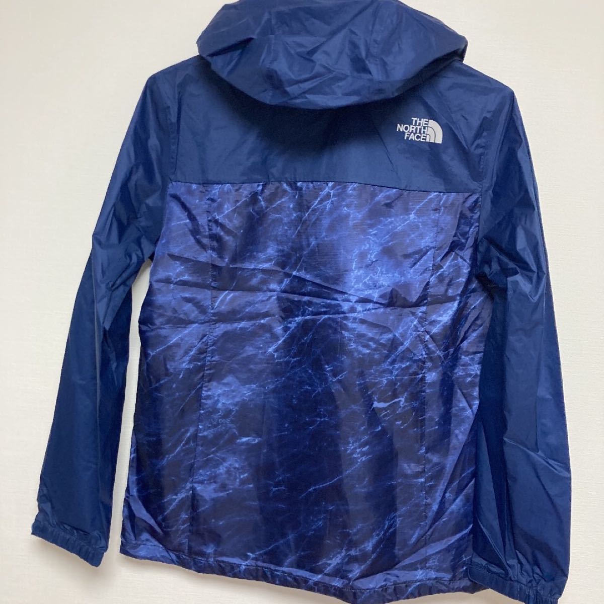 THE NORTH FACE ナイロンパーカー