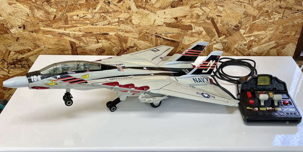 Yahoo!オークション - 【欠品あり】NEW BRIGHT 戦闘機 F14 Yahoo!オークション - 【欠品あり】NEW BRIGHT 戦闘機 F14