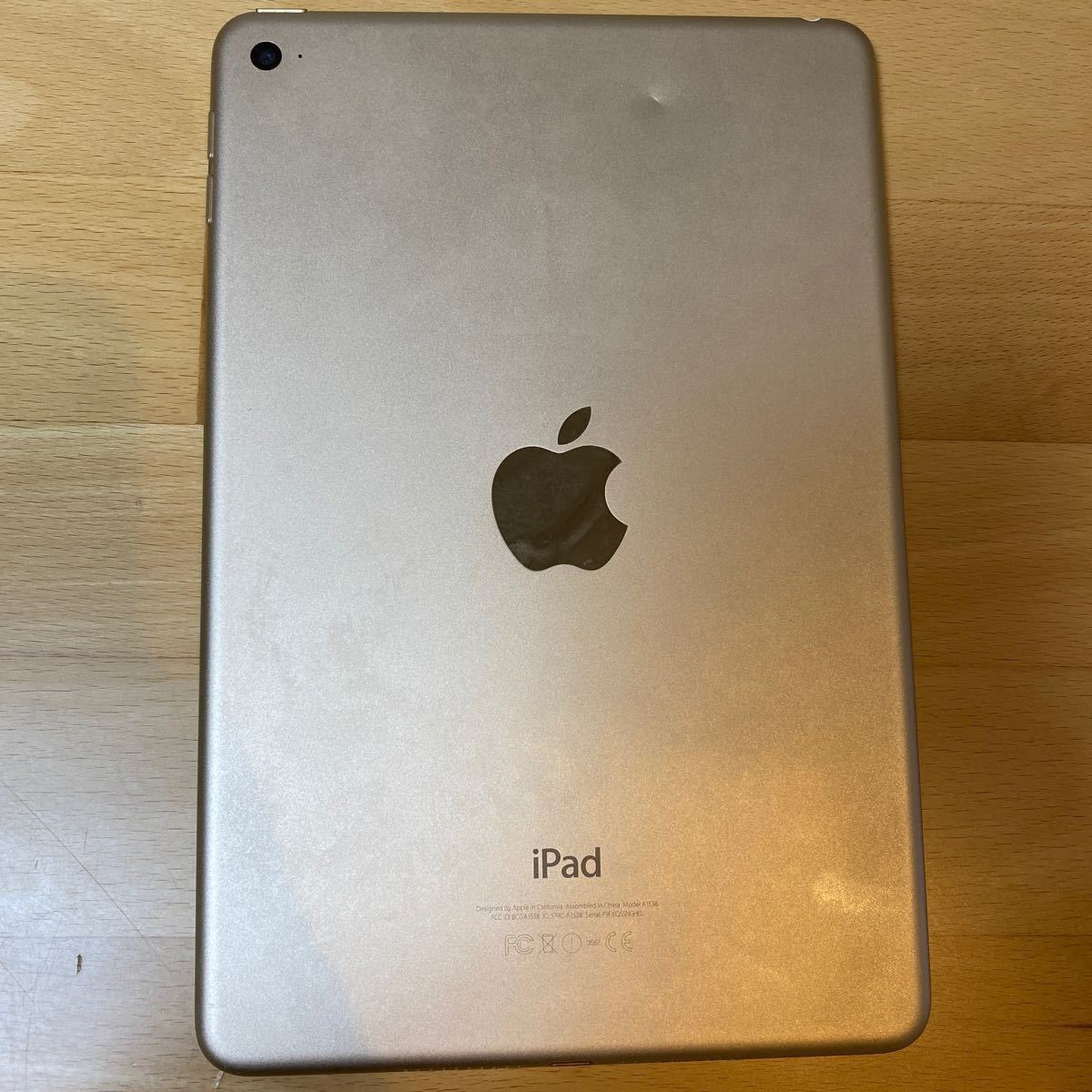 iPad mini4 Wi-Fiモデル 64GB ゴールド 箱あり & ロジクール