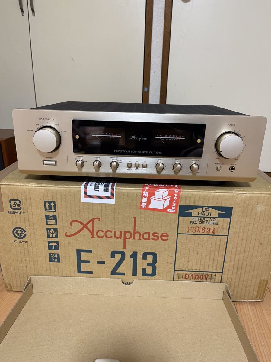 Accuphase E-213 プリメインアンプ アキュフェーズ Accuphase E-213 プリメインアンプ アキュフェーズ