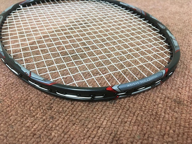 MHE28569大 ☆美品☆ GOSEN ゴーセン バドミントンラケット GRAVITAS