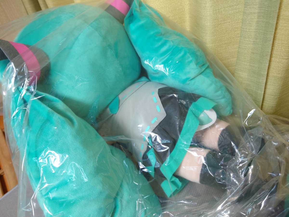 特大寝そべりぬいぐるみ 初音ミク セガ ふわふわぬいぐるみ の商品詳細