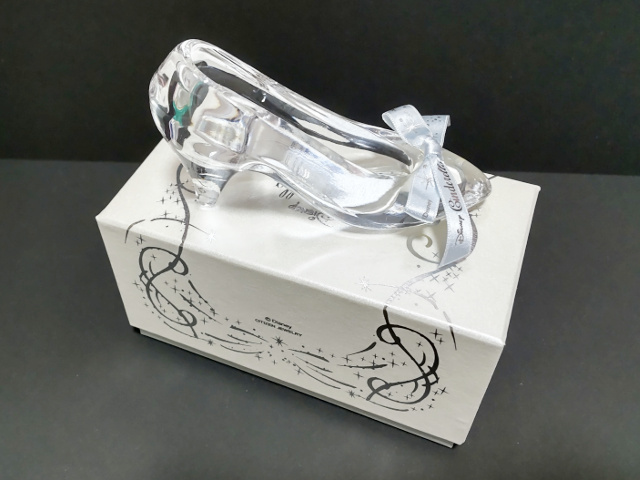 出色 非売品 ディズニー シンデレラ アクセサリーケース リングピロー ガラスの靴 Tech Muhoko Org