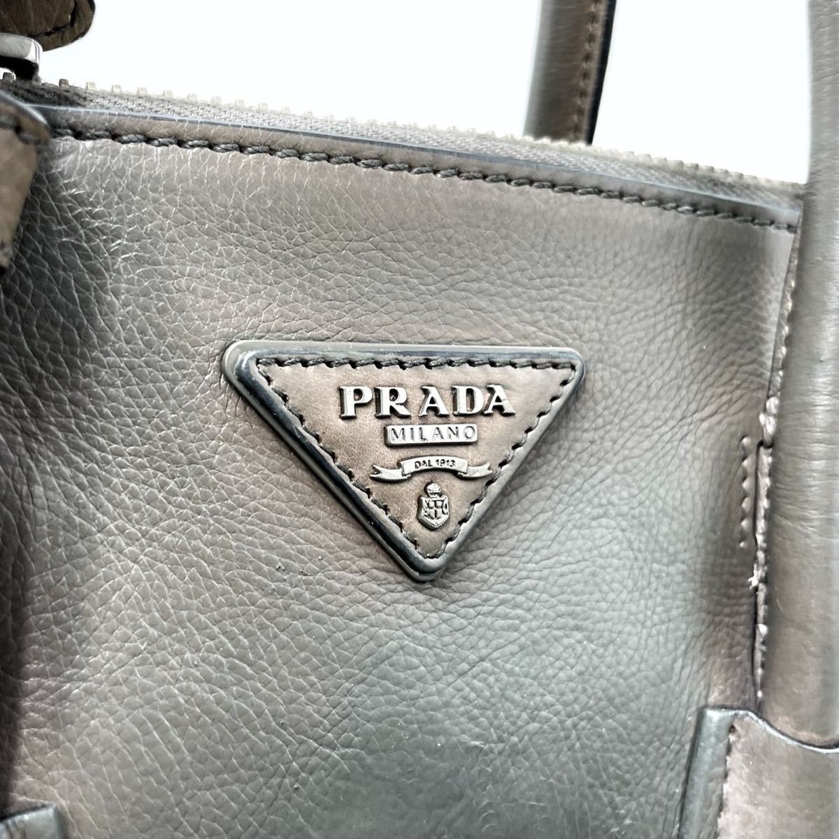 PRADA プラダ 2way ハンドバッグ ショルダーバッグ 三角ロゴ グレー系