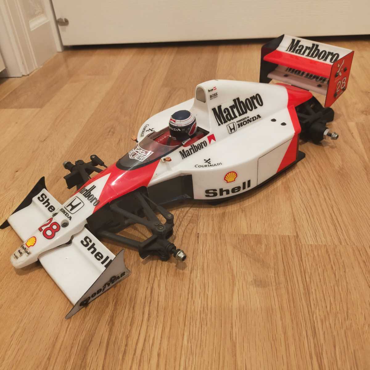 初回限定】 タミヤ1 10 マクラーレンMP4 5B ラジコン millenniumkosovo.org