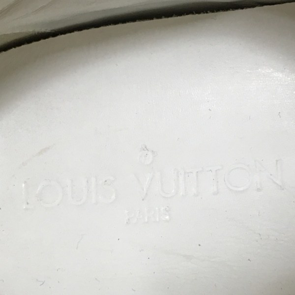 38%割引【スーパーセール】 ルイヴィトン LOUIS VUITTON スニーカー 7 ...