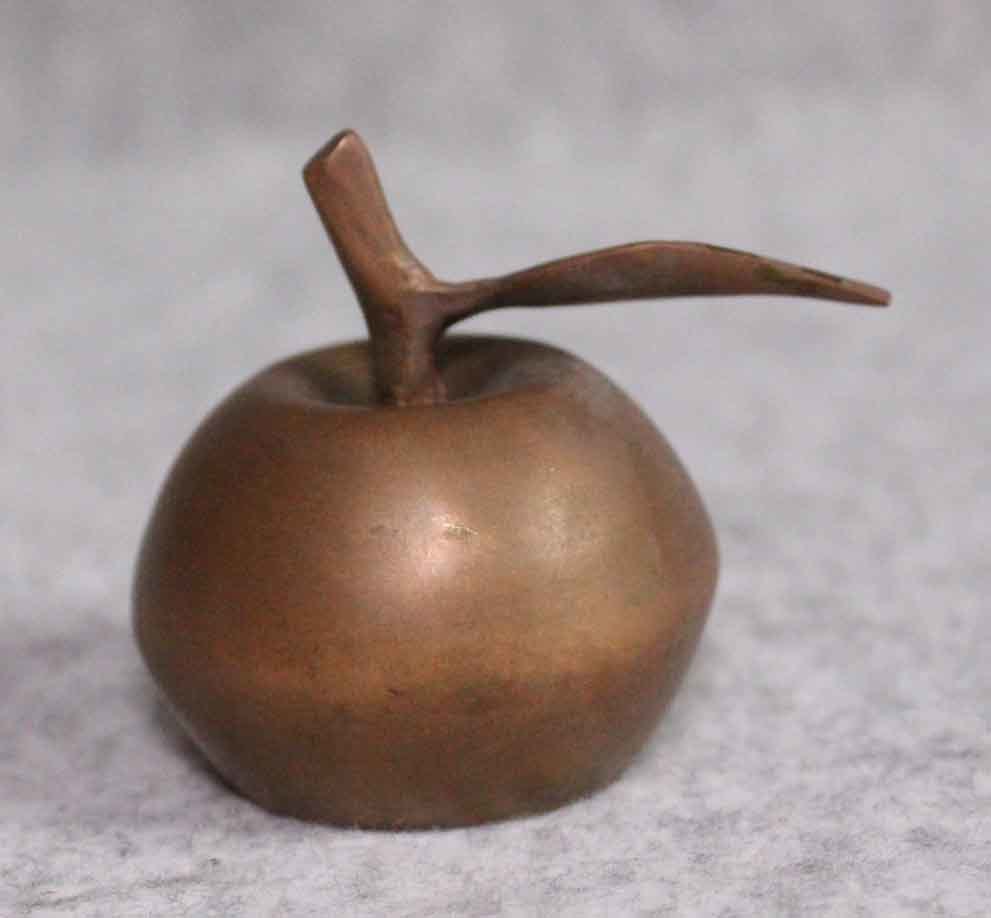 金属工芸■鈴　林檎　置物■■リンゴ　真鍮　黄銅製　ブロンズ　bell　bronze apple　_画像3