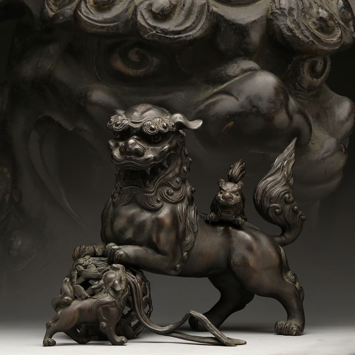CS925 時代物唐銅製唐獅子三体親子獅子像置物幅41.8cm 重9.7kg・銅玉