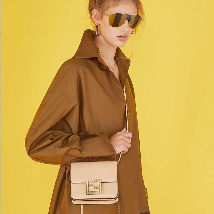 早期完売 FENDI FFファミリー Shield サングラス ストライプ