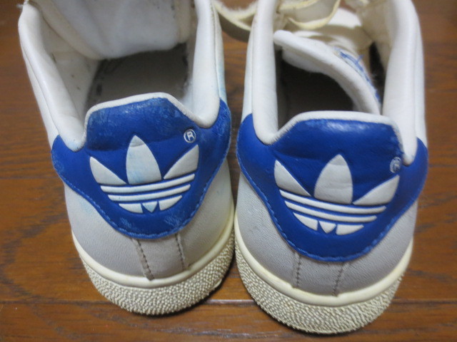 adidas STAN SMITH Adidas Stansmith Velo черный спортивные туфли белый . синий 22cm