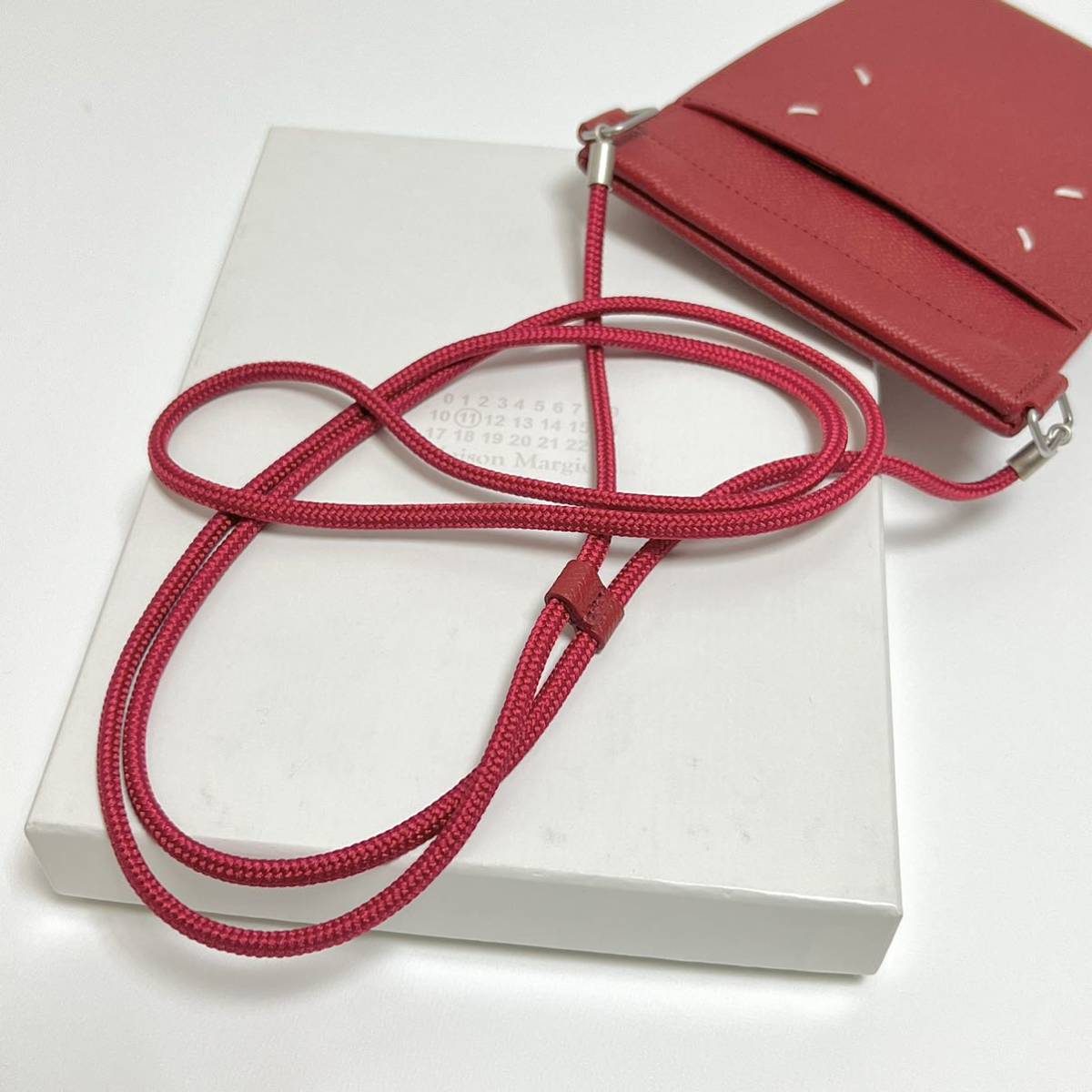  new goods mezzo n Margiela smart phone pouch iphone case neck pouch red Margiela mobile smartphone iPhone iphone shoulder bag 