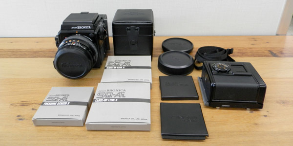 逆輸入 中判フィルムカメラ ボディ SQ-Ai ゼンザブロニカ BRONICA