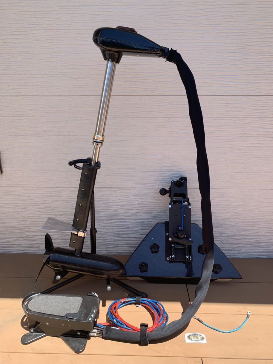 モーターガイド TR82V 24V ツアー デジタル ショートマウント ショート