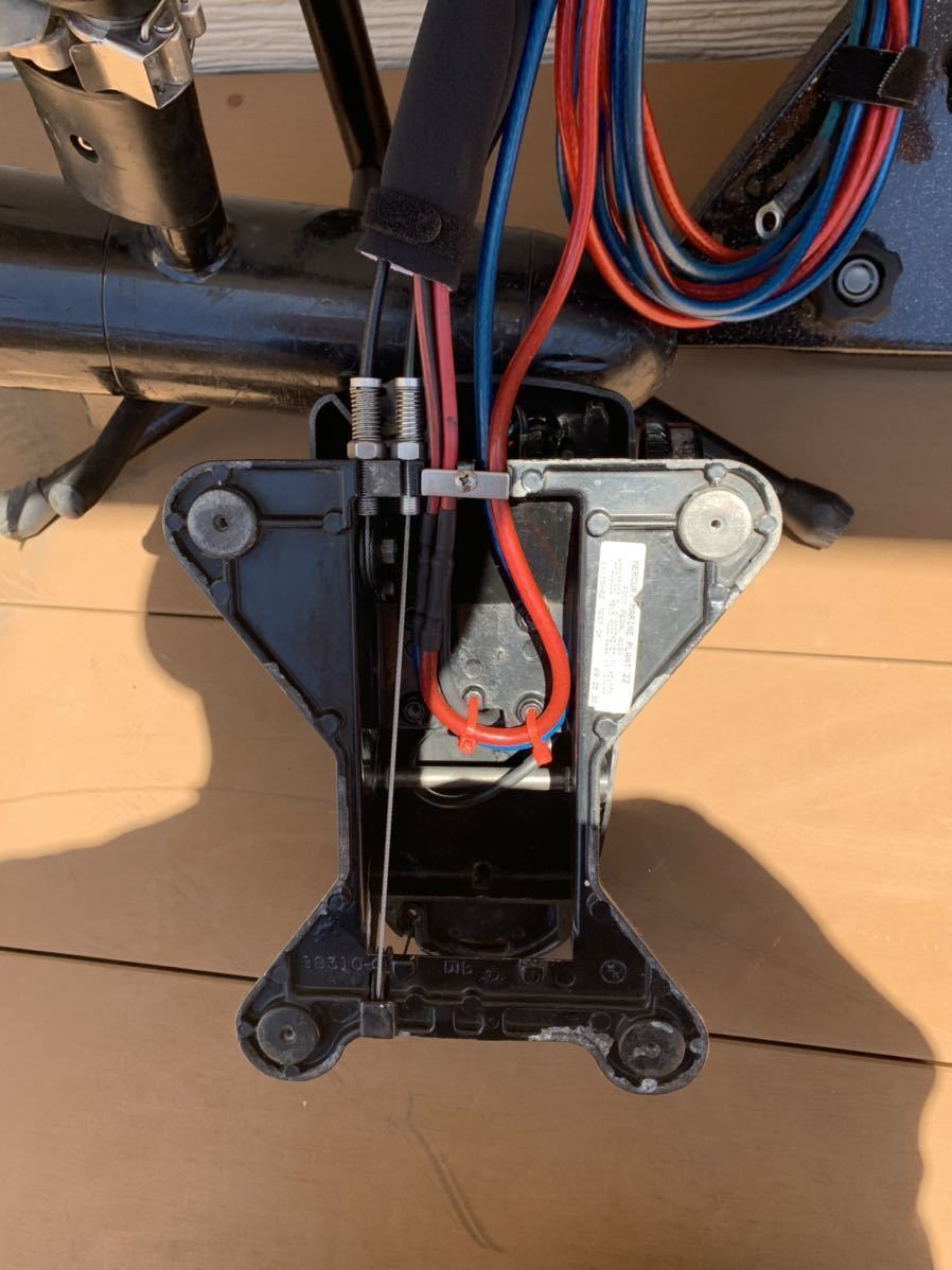 モーターガイド TR82V 24V ツアー デジタル ショートマウント ショート