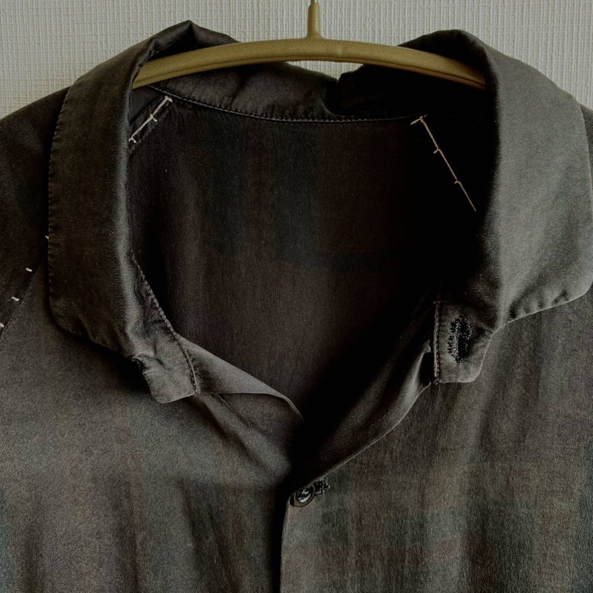 GEOFFREY B SMALL シルクシャツ ジェフリービースモール の商品詳細