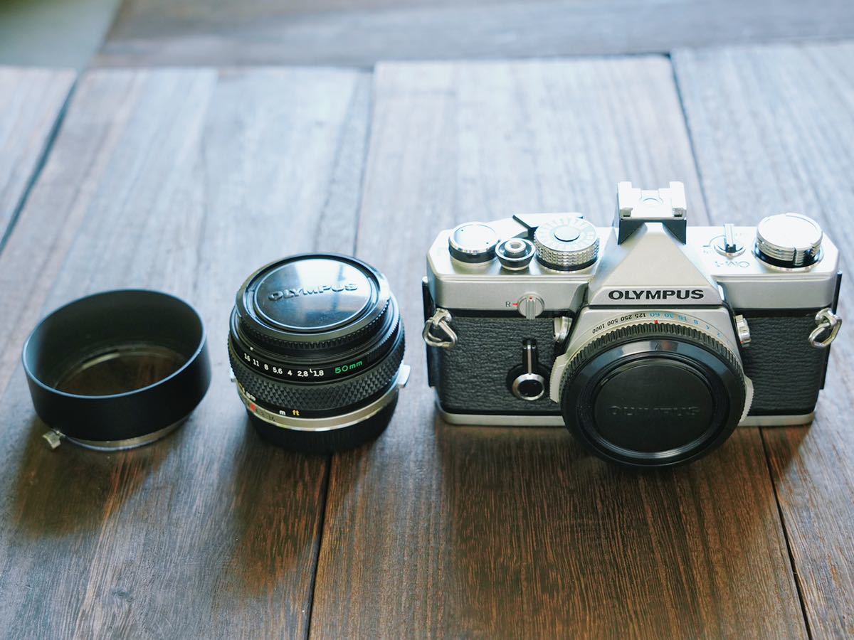 動作品 OLYMPUS OM-1 / ZUIKO MC AUTO-S 50mm F1.8 / 純正メタルフード